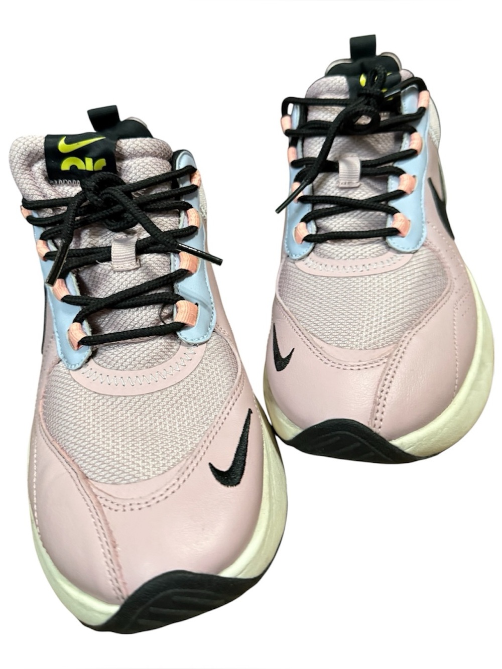 Nike air max womens shoes tennis donors size 9 1/2 verona pink black